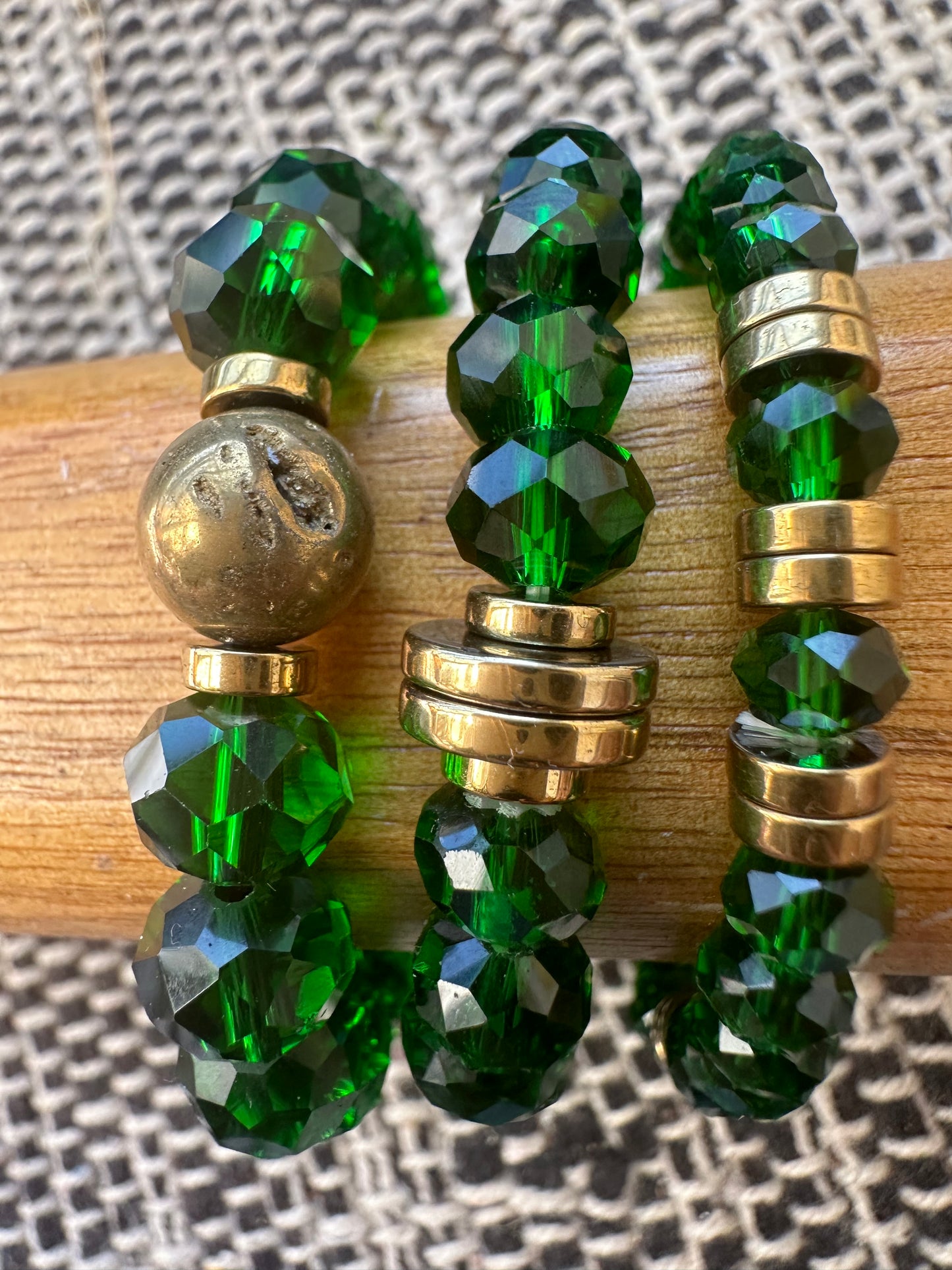 Faceted Glass Bead (Emerald) Gold Agate